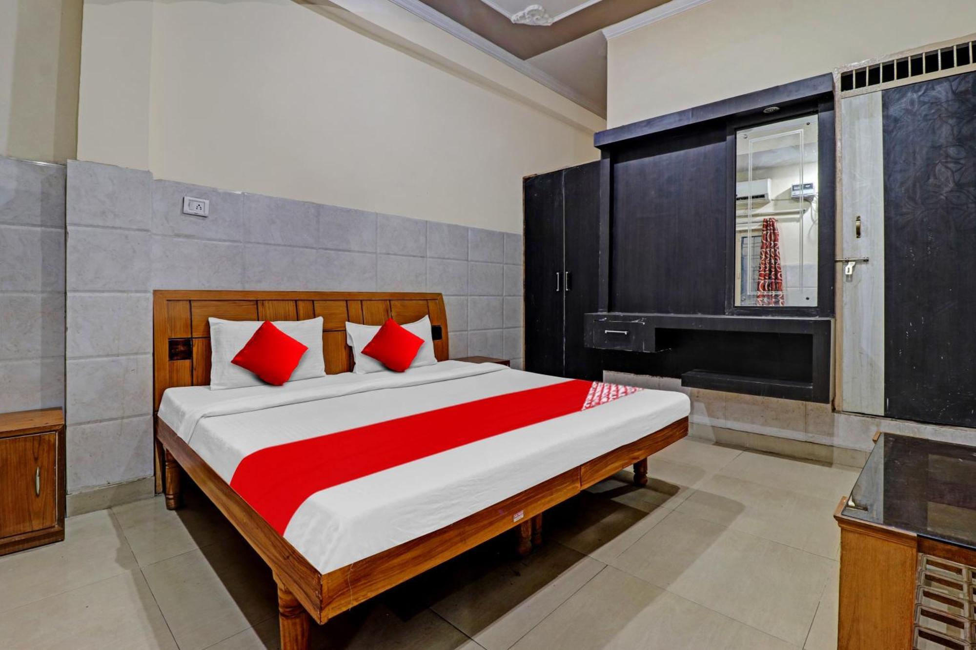 Hotel O Vishal Paradise Деградун Екстер'єр фото